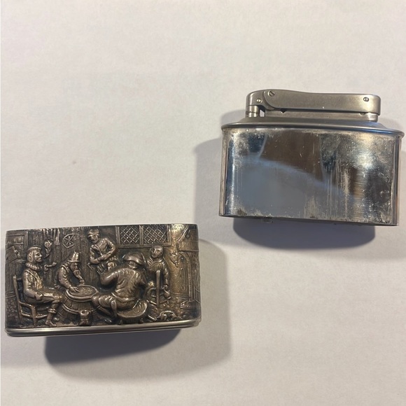 Vintage Table Lighter - Picture 3 of 4